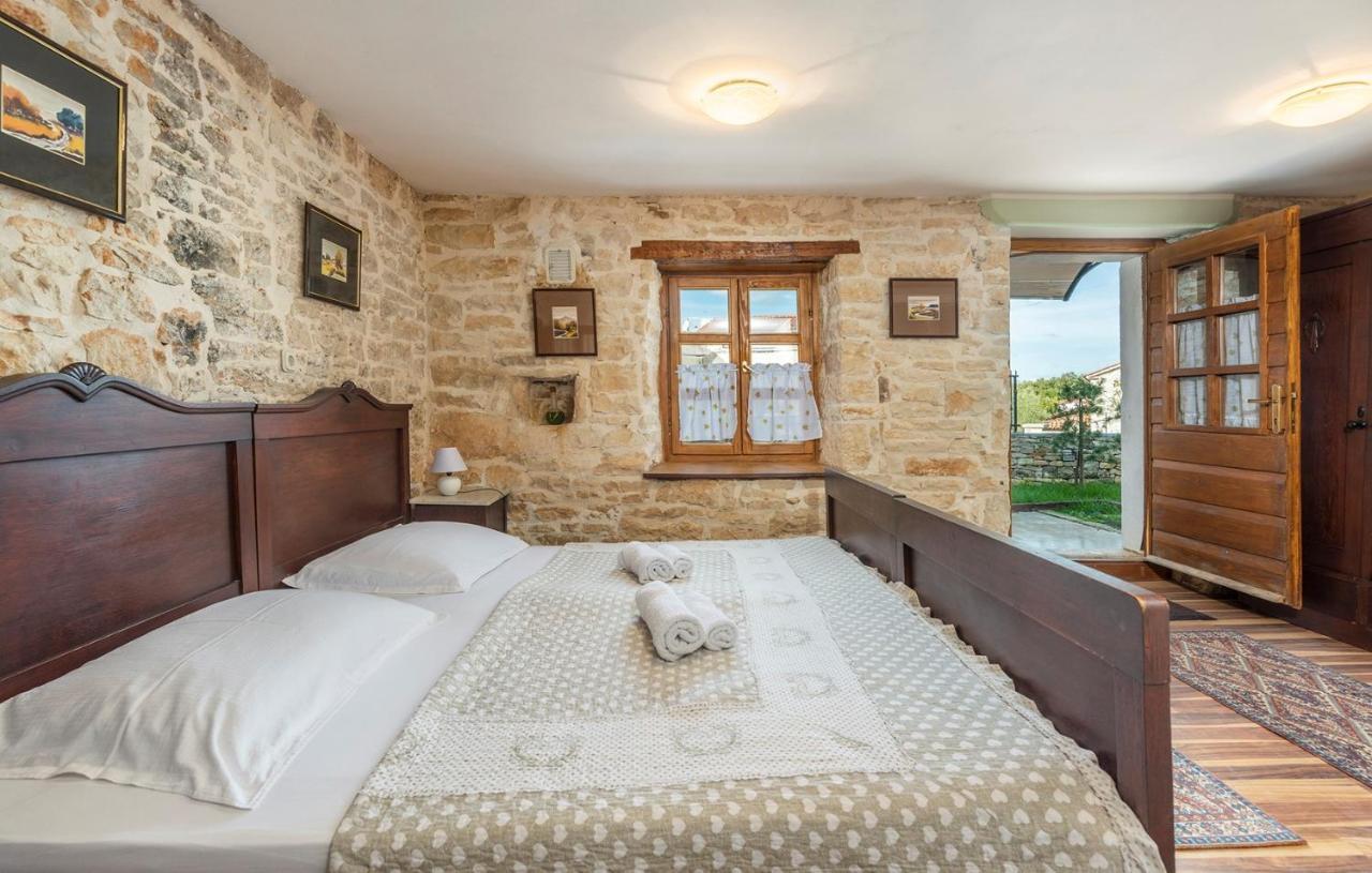 Отель House Peresiji Номер фото