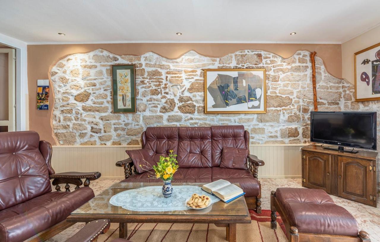 Отель House Peresiji Номер фото