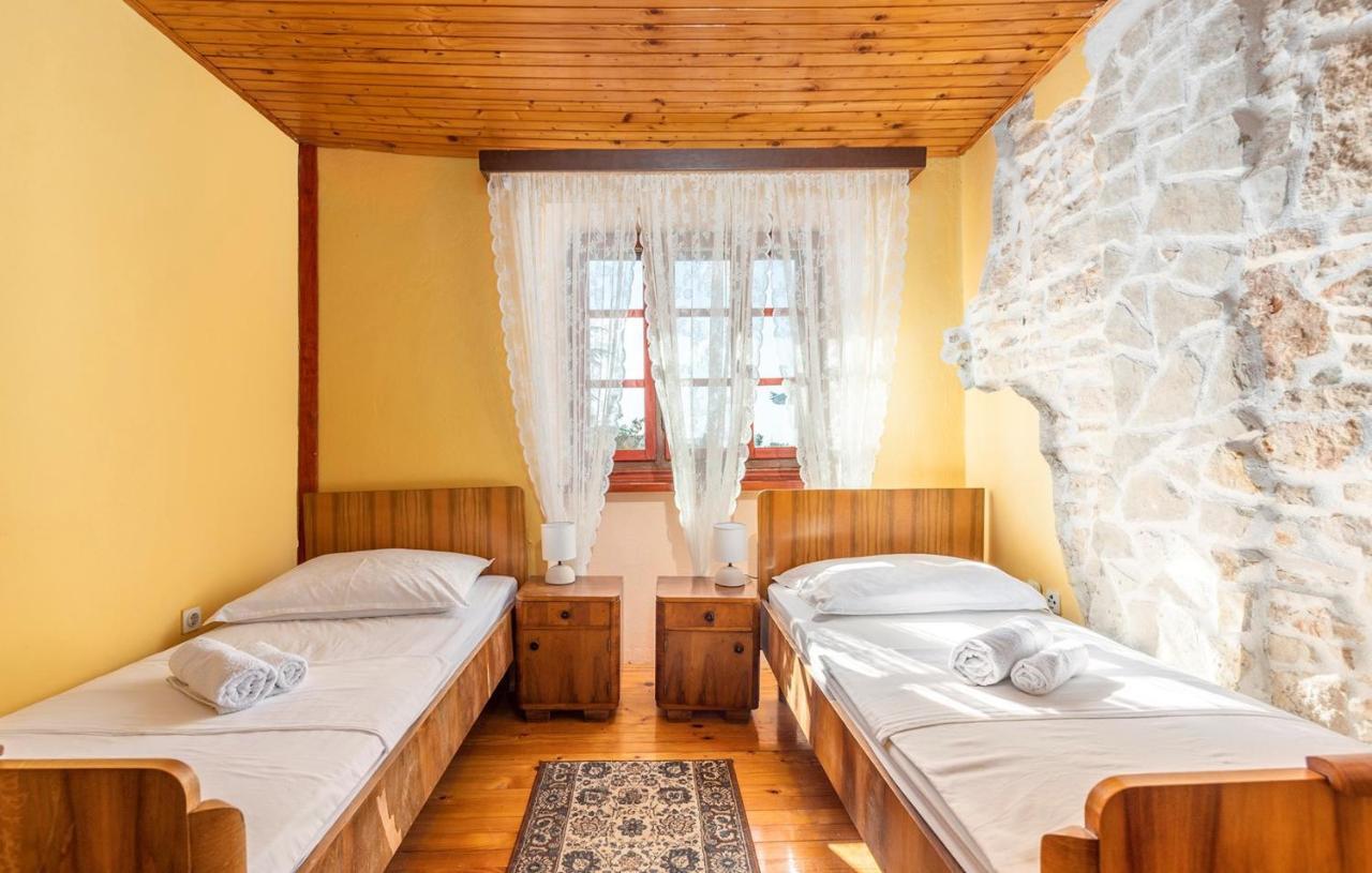 Отель House Peresiji Номер фото